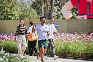 BIB: 
                            <button type="button" onclick="openModal(27795647)" class="btn btn-primary btn-sm float-right btn-popup" data-toggle="modal" data-target=".modal-high-quality">
                        <i class="fas fa-shopping-cart"></i> Add to Cart
                    </button>
                                            <button type="button" onclick="isThisMe(27795647, true)" class="btn btn-success btn-sm float-right btn-popup btn-isme hidden" data-toggle="tooltip" data-placement="bottom" title="นี่คือรูปของคุณใช่ไหม คลิกที่นี่เพื่อเอาเข้าอัลบั้ม">
                        <i class="fas fa-plus"></i> Add to album
                    </button>
                    <button type="button" onclick="isThisMe(27795647, false)" class="btn btn-warning btn-sm float-right btn-popup btn-isnotme hidden">
                        <i class="fas fa-ban"></i> Remove from album
                    </button>